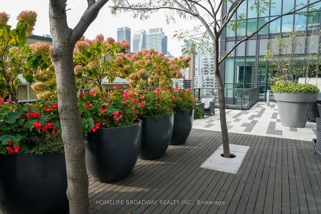 Additional image 7 of 101 Charles St Unit 4810