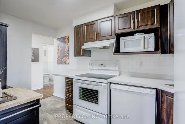 Additional image 10 of 41 Markbrook Lane Unit 313