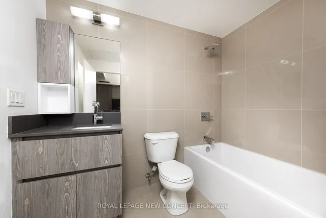 Additional image 26 of 30 Baseball Pl Unit 423