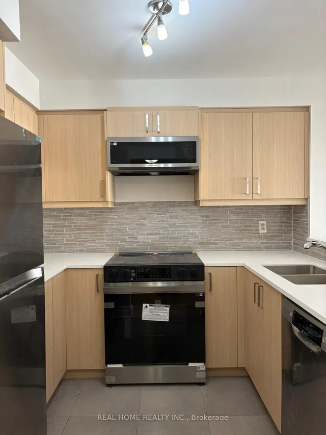 Additional image 7 of 2269 Lake Shore Blvd Unit 907