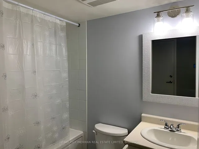 Additional image 5 of 816 Lansdowne Ave Unit 316