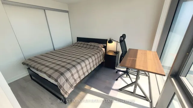 Additional image 10 of 70 Distillery Lane Unit 1807