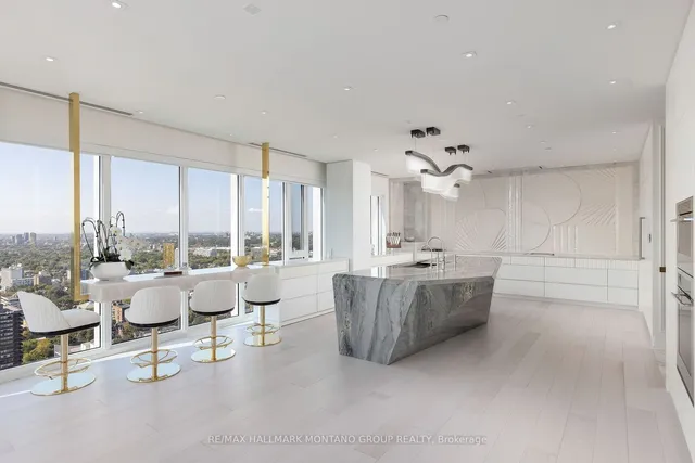 Additional image 19 of 200 Cumberland St Unit 3802