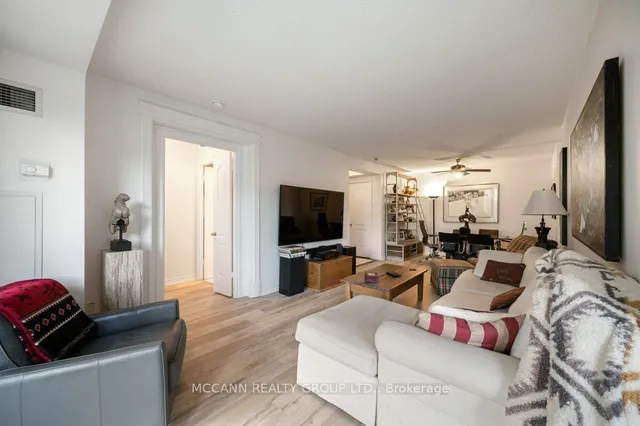 Additional image 10 of 18 William Carson Cres Unit 614
