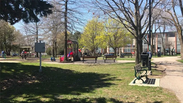 Additional image 8 of 256 Doris Ave Unit 1908