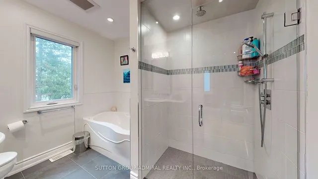 Additional image 28 of 8 Mead Crt