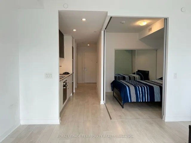 Additional image 5 of 120 Parliament St Unit 421