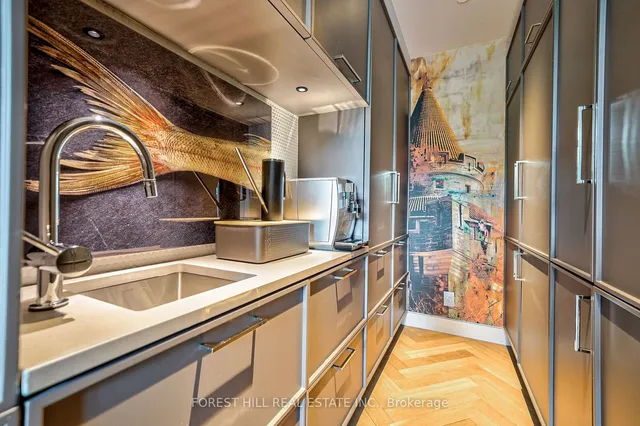 Additional image 18 of 377 Madison Ave Unit 706