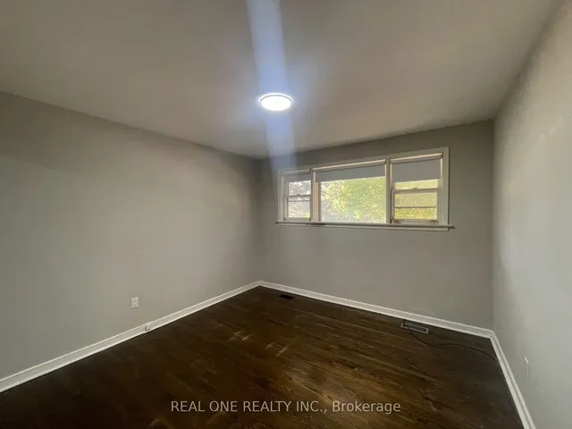 Additional image 15 of 39 Muircrest Dr