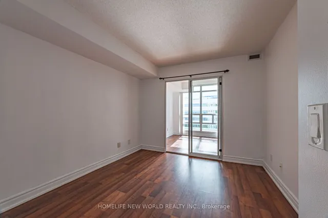 Additional image 22 of 31 Bales Ave Unit 2103