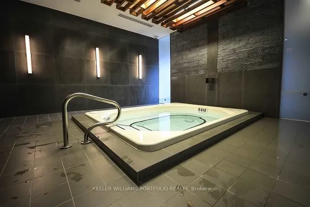 Additional image 26 of 300 Front St Unit 4403