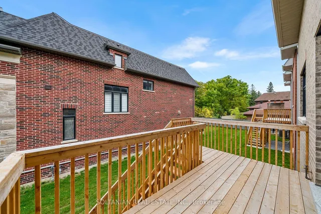 Additional image 32 of 168 Cummer Ave