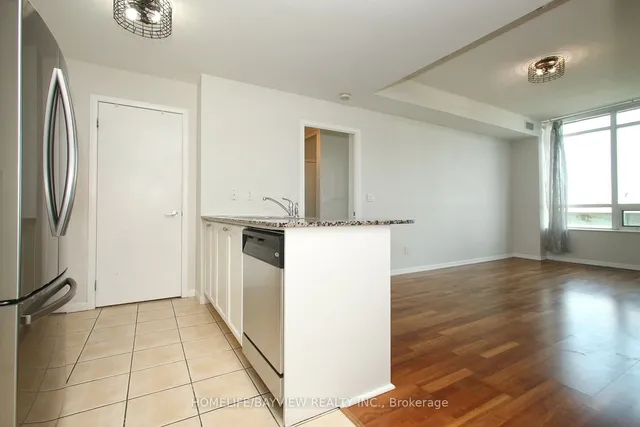 Additional image 15 of 231 Fort York Blvd Unit 729