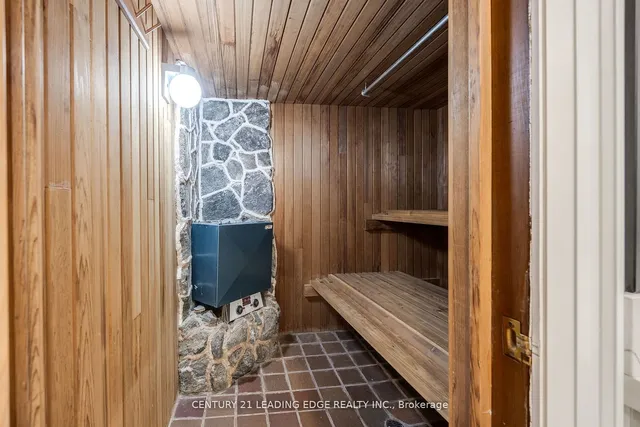 Additional image 29 of 5 WESTHAMPTON Dr