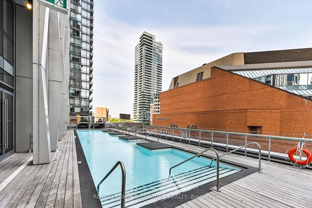 Additional image 21 of 1 Yorkville Ave Unit 4309