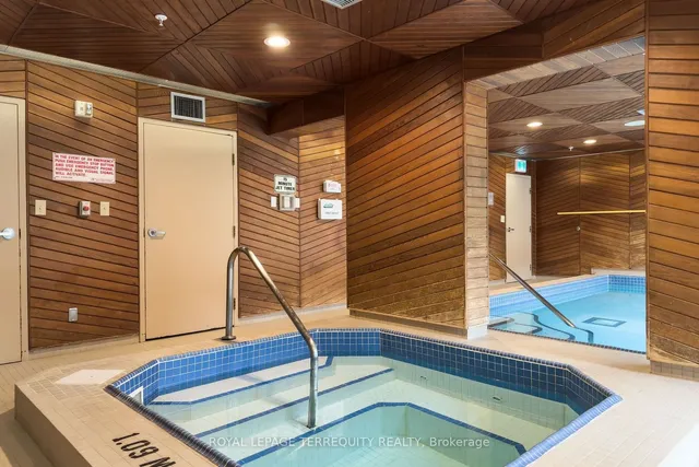 Additional image 27 of 40 Richview Rd Unit 802