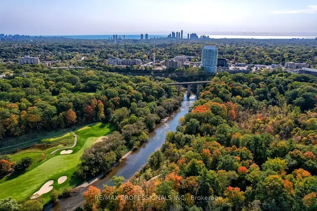 Additional image 37 of 8 Edgevalley Dr