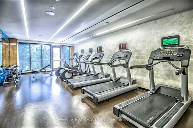 Additional image 25 of 36 Park Lawn Rd Unit 4102