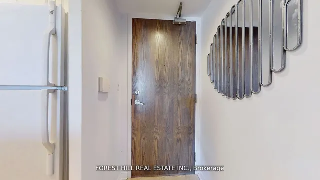 Additional image 26 of 1765 Queen St Unit 306