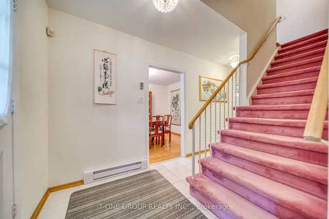 Additional image 5 of 20 Zircon Crt