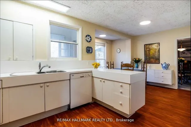 Additional image 8 of 20 Owen Blvd