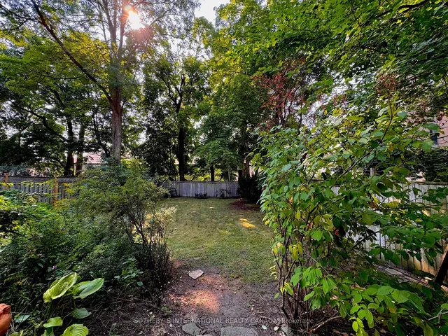 Additional image 4 of 147B Farnham Ave