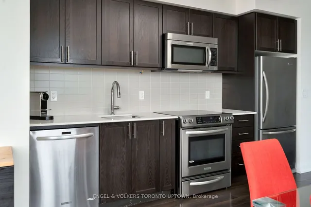 Additional image 3 of 18 Graydon Hall Dr Unit 811