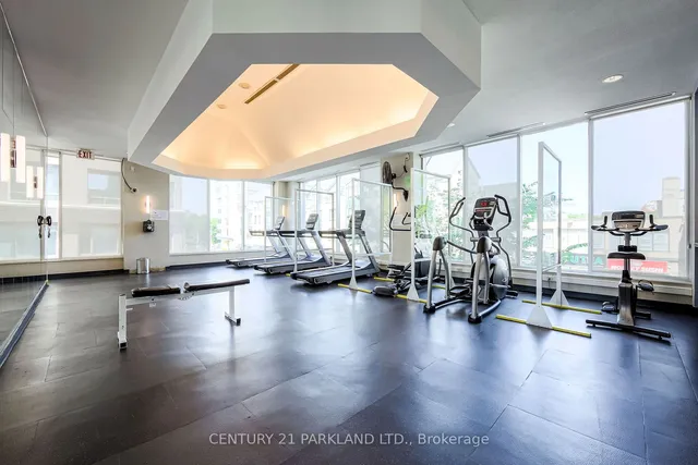 Additional image 23 of 942 Yonge St Unit 506