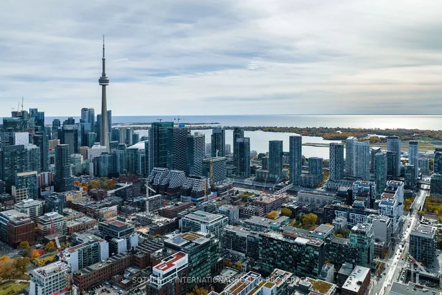 Additional image 33 of 629 King St Unit 212