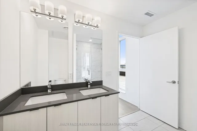 Additional image 16 of 859 The Queensway Unit 1106