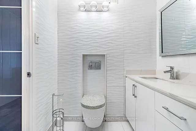 Additional image 25 of 2 Glamorgan Ave Unit 1007