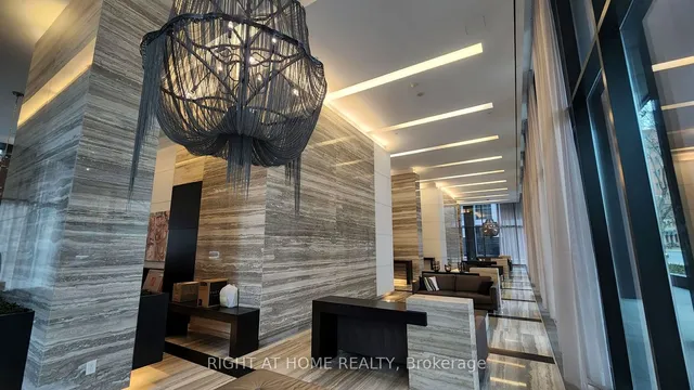 Additional image 3 of 110 Charles St Unit 406