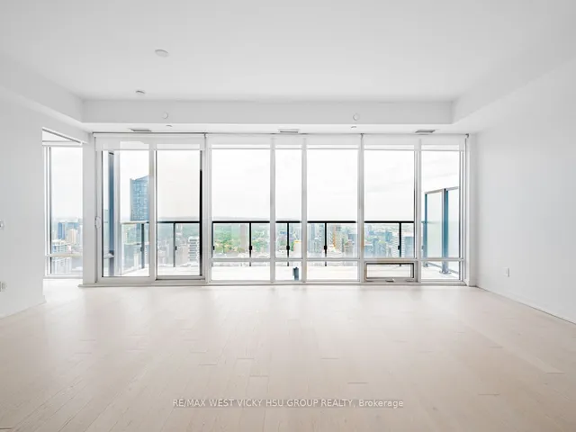 Additional image 13 of 488 University Ave Unit 5302