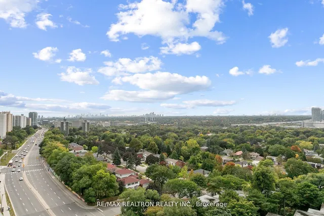 Additional image 32 of 66 Forest Manor Rd Unit 1101