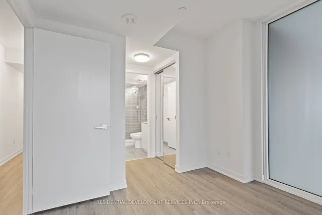 Additional image 11 of 500 Wilson Ave Unit 625