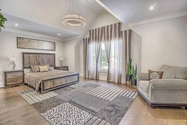 Additional image 23 of 41 Transwell Ave