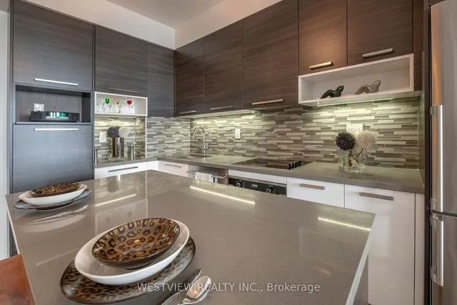 Additional image 11 of 36 Park Lawn Rd Unit 4102