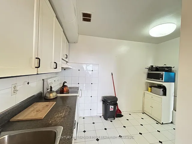 Additional image 19 of 80 Grandravine Dr Unit 916