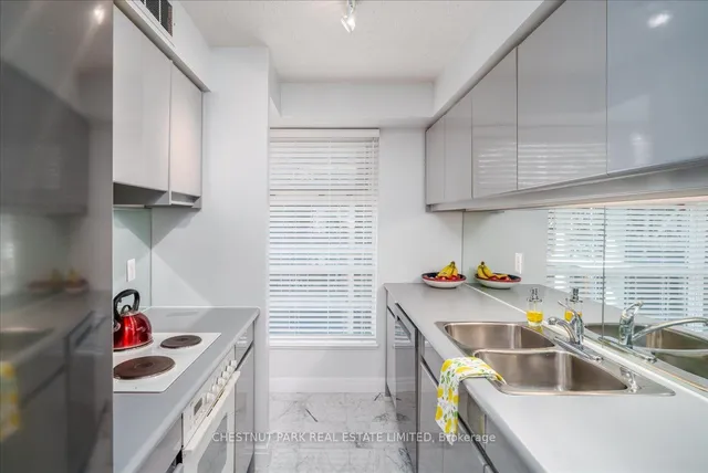 Additional image 9 of 50 Lombard St Unit 1401