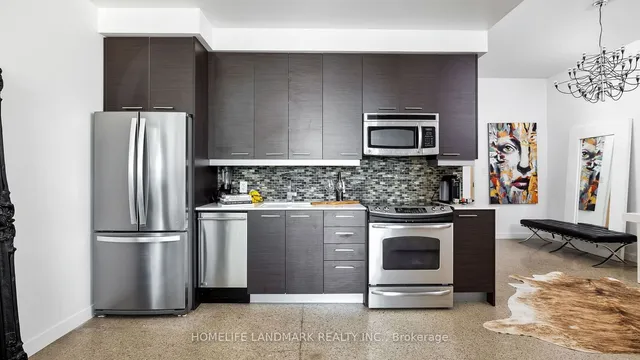 Additional image 12 of 510 King St Unit 622