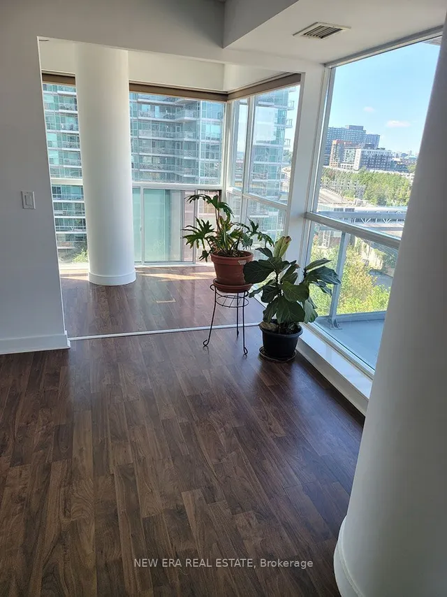 Additional image 8 of 80 Western Battery Rd Unit 804