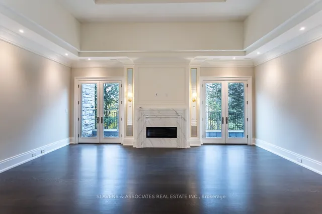 Additional image 21 of 15 Tudor Gate