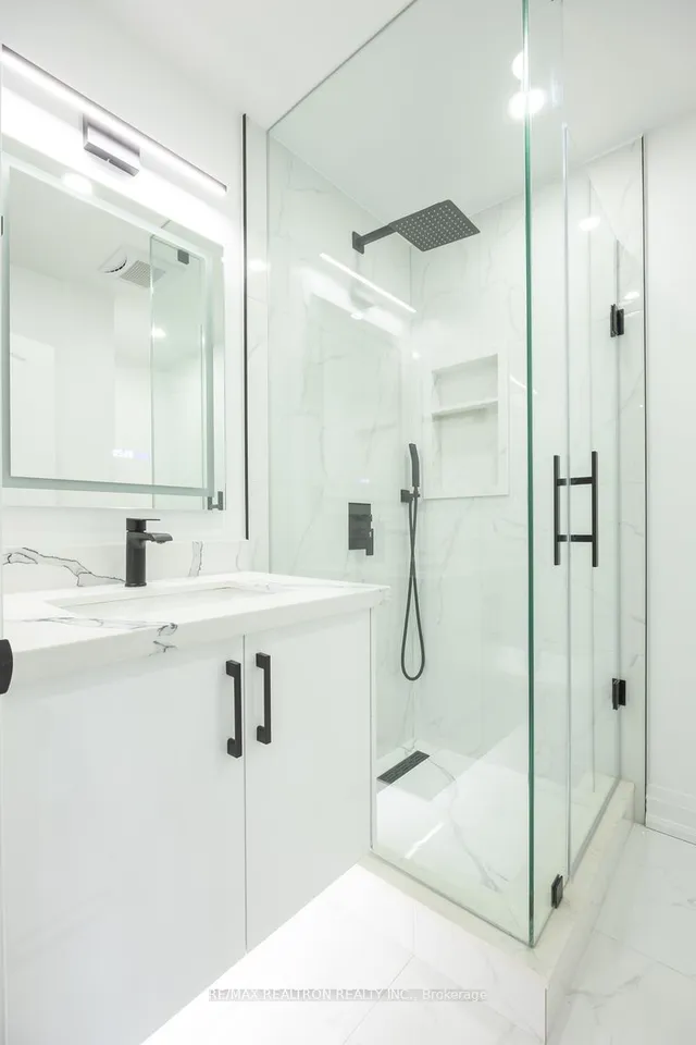 Additional image 25 of 376 Northcliffe Blvd