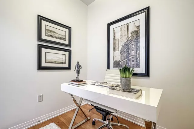 Additional image 28 of 1 Cole St Unit 511