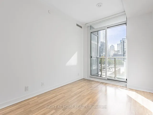 Additional image 18 of 120 Parliament St Unit 413