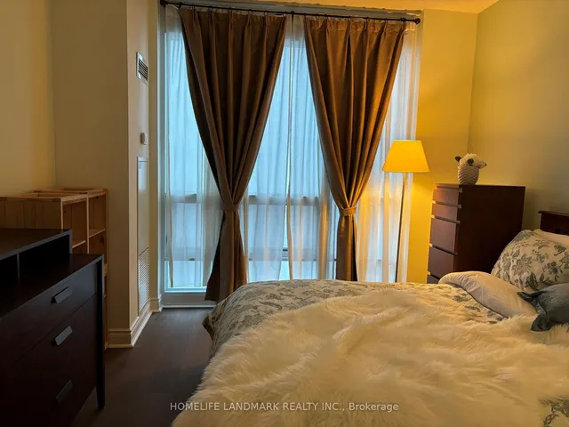 Additional image 9 of 763 Bay St Unit 4801