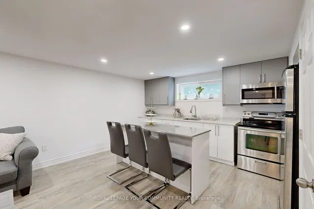 Additional image 30 of 191 Maxome Ave