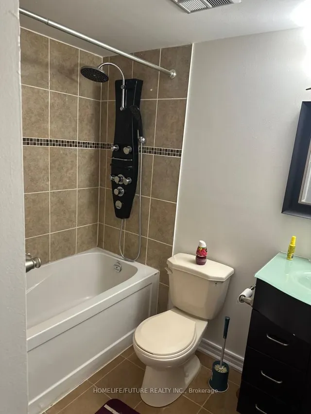 Additional image 10 of 3077 Weston Rd Unit 1105