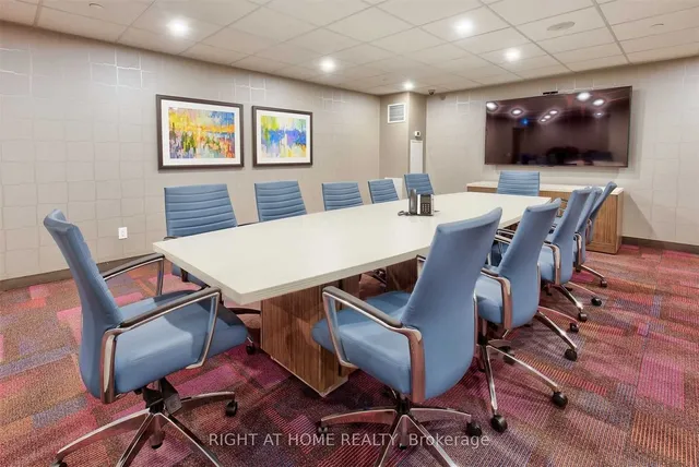 Additional image 35 of 2045 Lake Shore Blvd Unit 2507