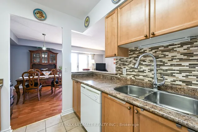 Additional image 15 of 2088 Lawrence Ave Unit 403